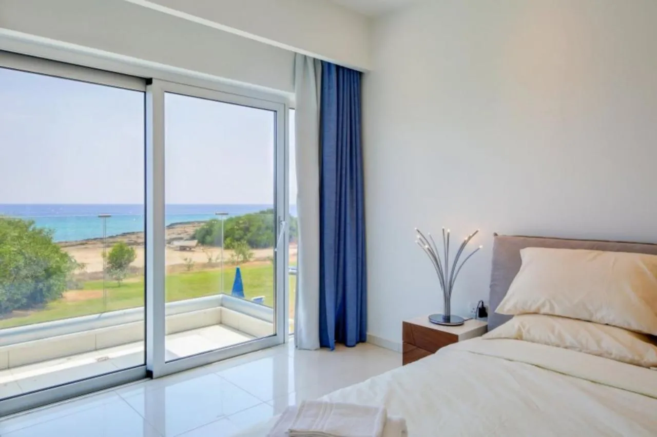 פרוטאראס Ocean Suites Luxury Apartments קפריסין