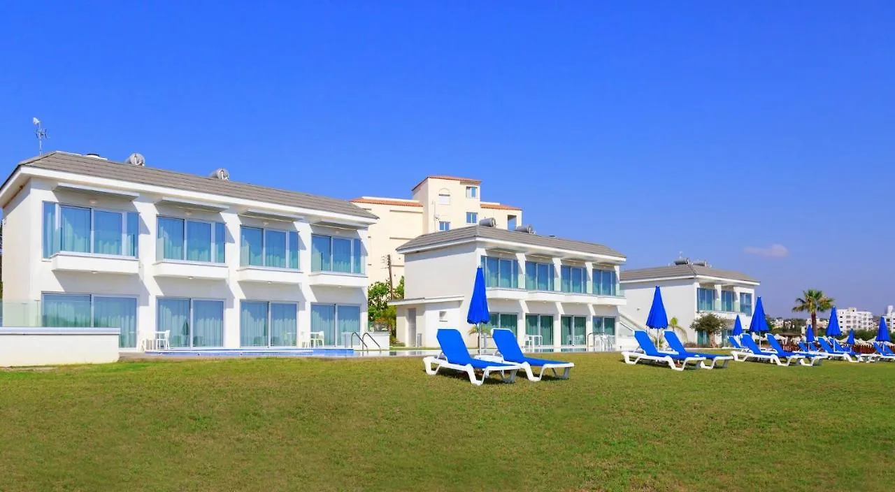 פרוטאראס Ocean Suites Luxury Apartments